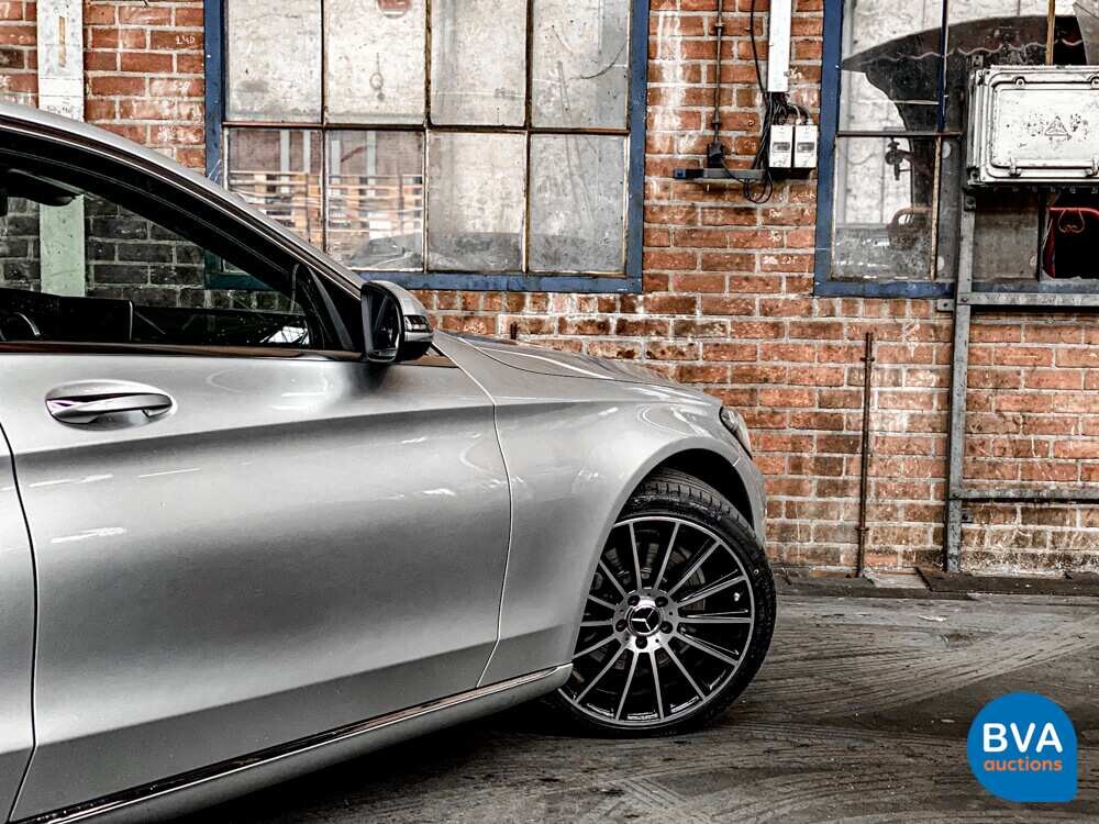 Mercedes-Benz C300 Prestige C-Class 245hp 2015, NL-168-J.