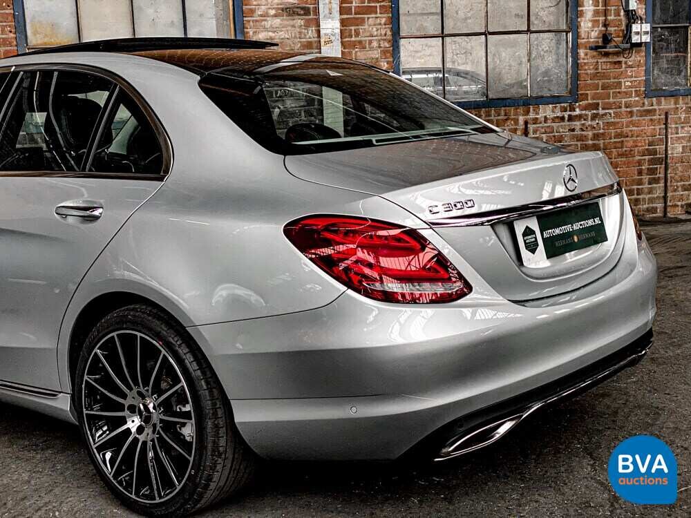 Mercedes-Benz C300 Prestige C-Class 245hp 2015, NL-168-J.