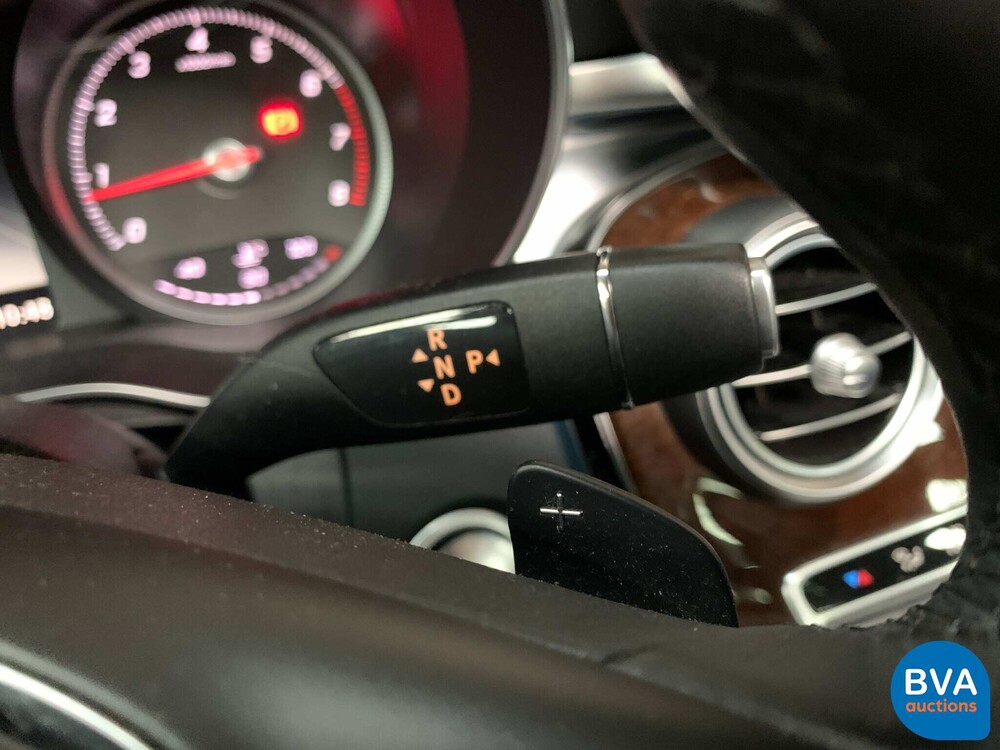 Mercedes-Benz C300 Prestige C-Class 245hp 2015, NL-168-J.