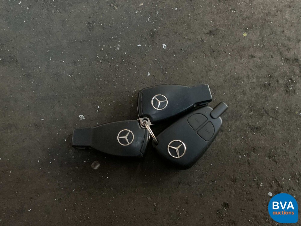 Mercedes-Benz CLK240 Carlsson CLK-Klasse Coupé 170PS 2002 -Org. NL-, 87-LB-GD.