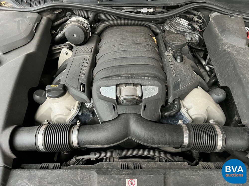 Porsche Cayenne S4.8 Sportchrono 400 PS 2013, JP-842-T.