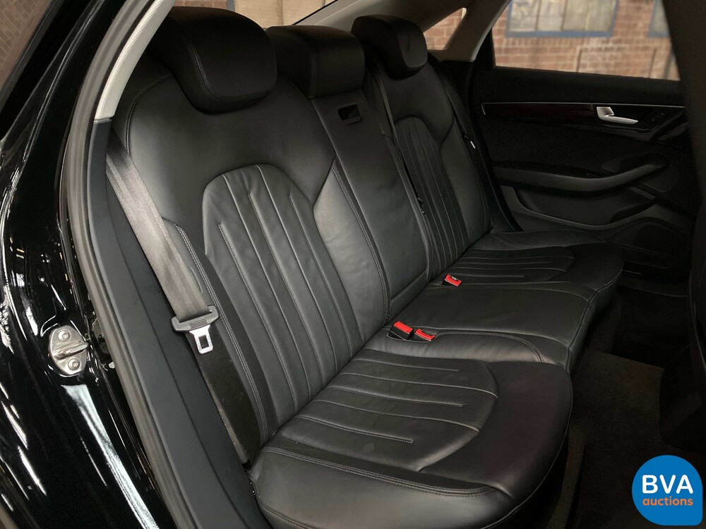 Audi A8 FSI Quattro Pro Line+ 4.2 V8 372hp 2010.