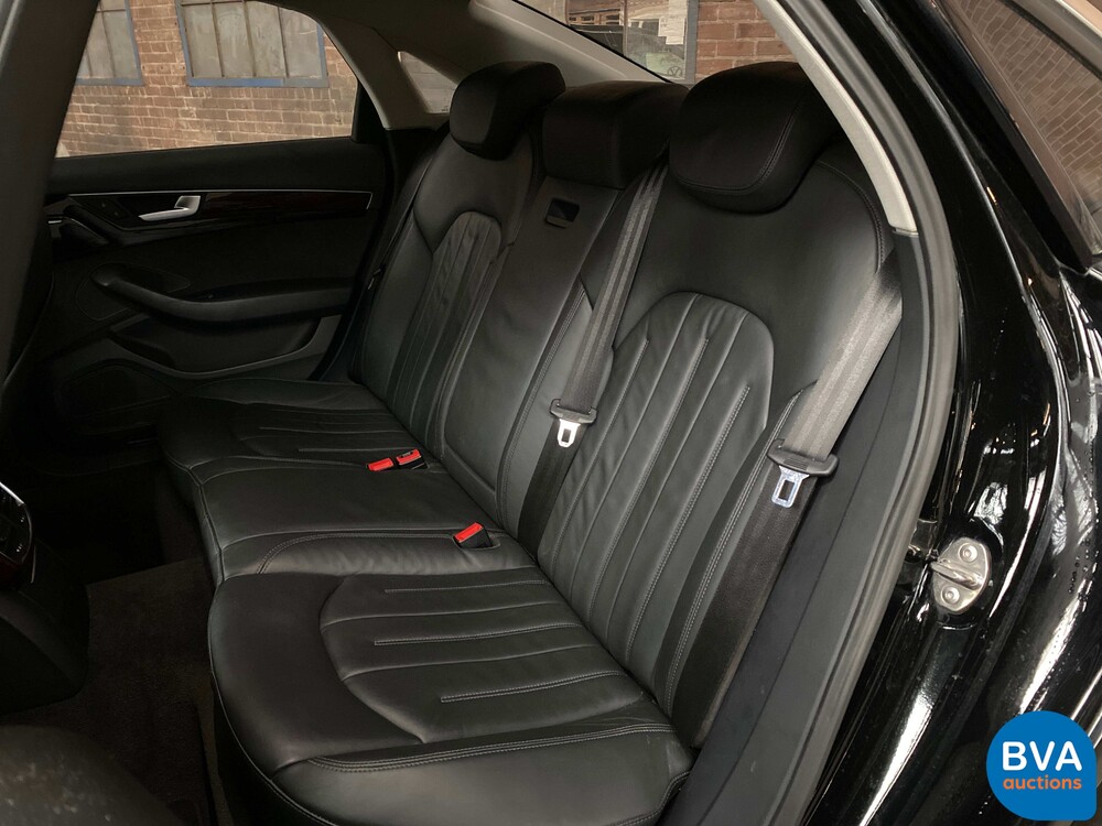 Audi A8 FSI Quattro Pro Line+ 4.2 V8 372hp 2010.