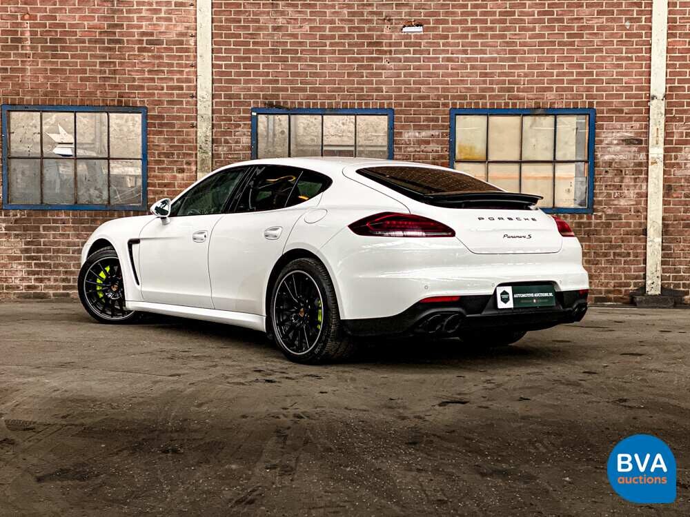Porsche Panamera S E-Hybrid 416pk SportChrono 2014 -Org NL-, 5-TDZ-03.