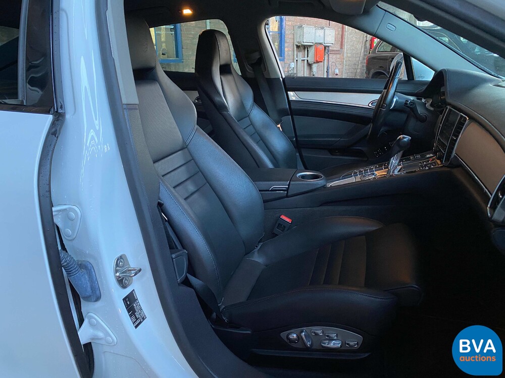 Porsche Panamera S E-Hybrid 416pk SportChrono 2014 -Org NL-, 5-TDZ-03.