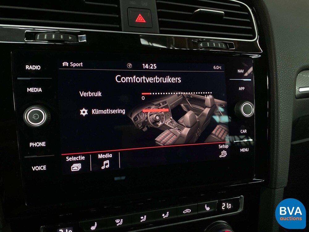 Volkswagen Golf GTI 2.0 TSI Performance 245hp 2020 FACELIFT, K-876-HF.