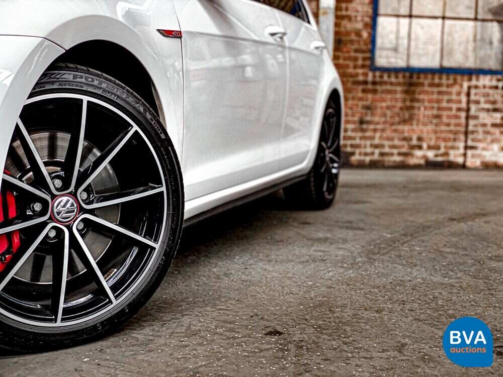 Volkswagen Golf GTI 2.0 TSI Performance 245hp 2020 FACELIFT, K-876-HF.