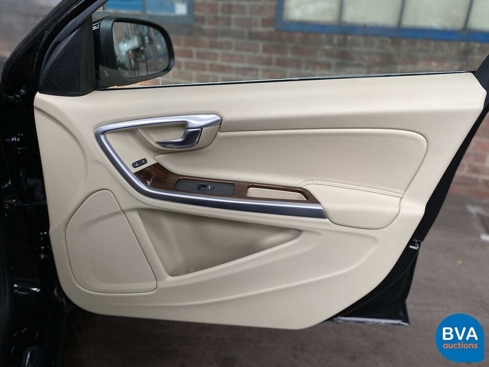 Volvo S60 2.5T AWD 5-Cylinder 254hp 2016, N-372-NJ.