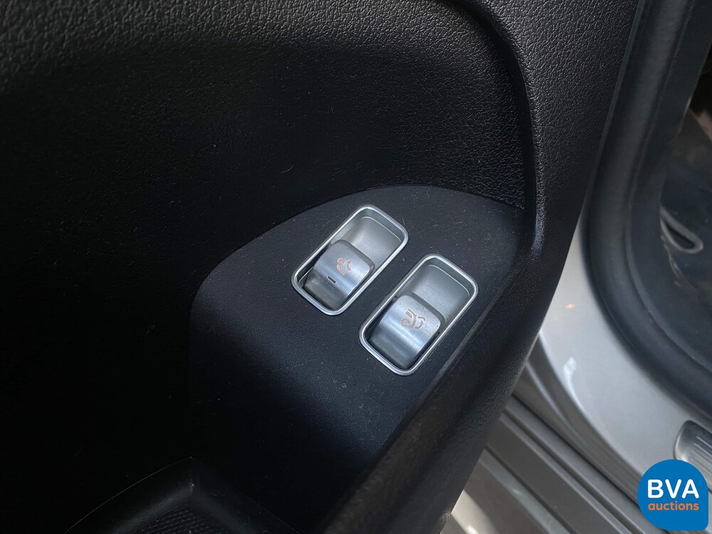 Mercedes-Benz GLE300d 4Matic AMG Premium 245hp GLE Class 2019 -Org. NL-, XV-535-Z.