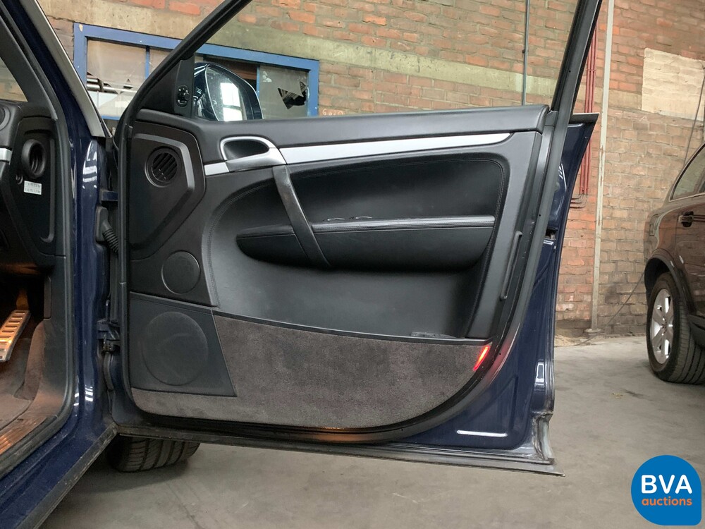 Porsche Cayenne 4.5S V8 340hp 2004 RHD, K-313-PH.