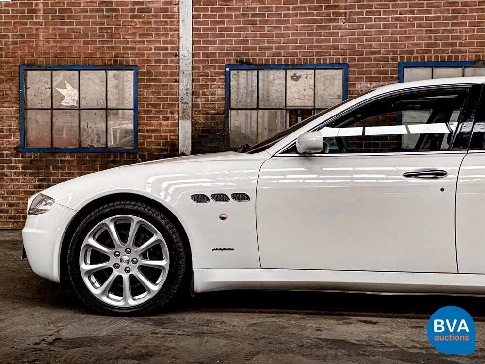 Maserati Quattroporte Executive GT 4.2 V8 400hp 2006 -YOUNGTIMER-.
