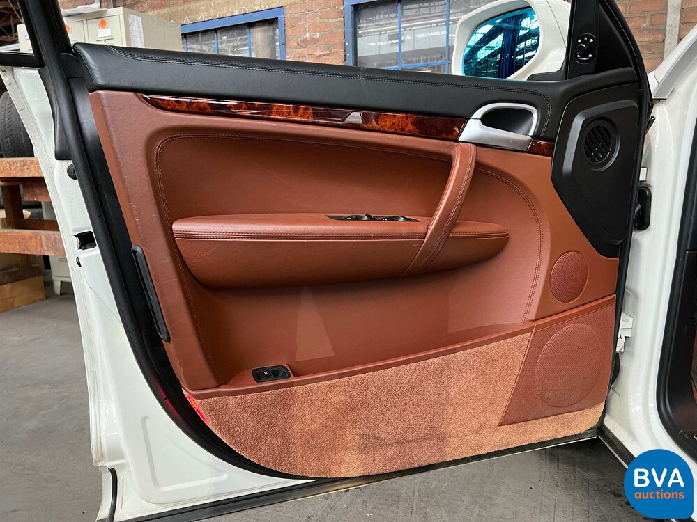 Porsche Cayenne Turbo 4.8 V8 500hp 2007 -YOUNGTIMER-.