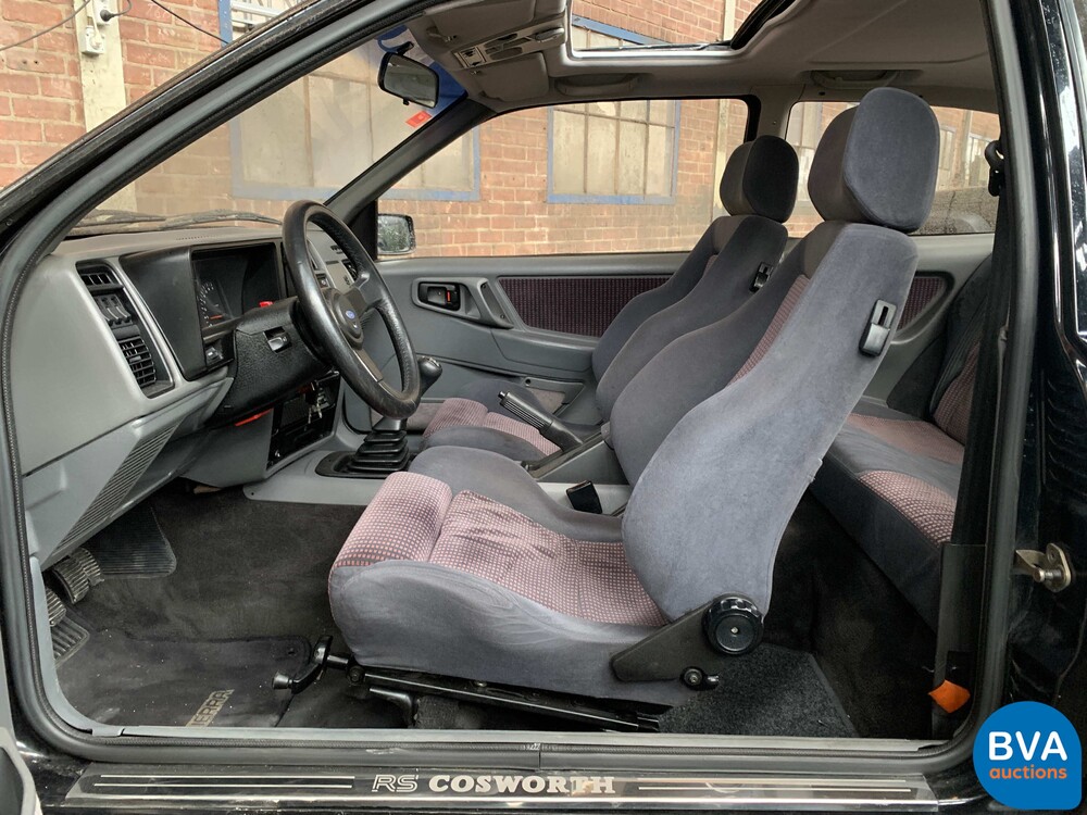 1987 Ford Sierra RS Cosworth 204hp.