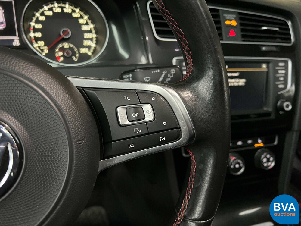 Volkswagen Golf GTI 2.0 TSI 230pk 2016