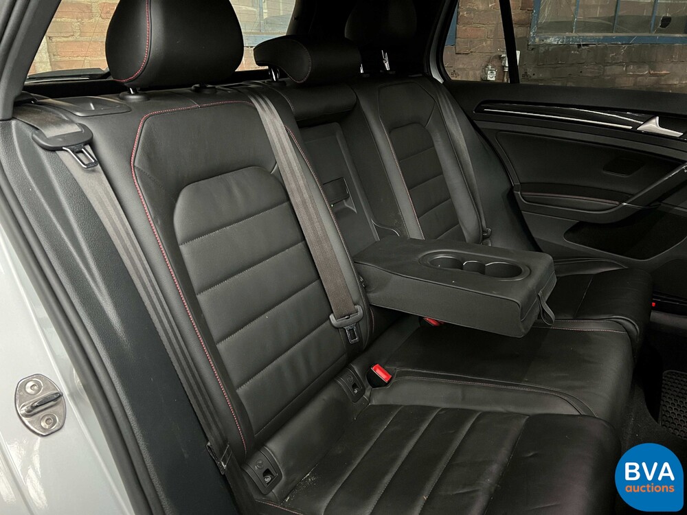 Volkswagen Golf GTI 2.0 TSI 230pk 2016