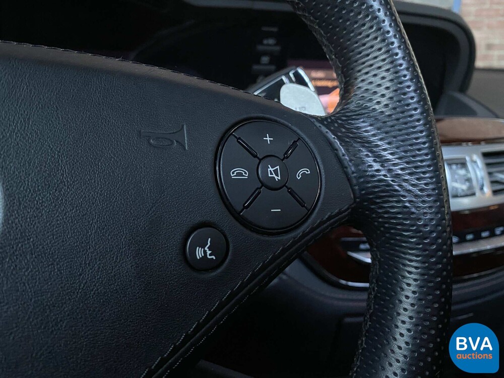 Mercedes S63 AMG Lang 5.5 V8 544pk 2013
