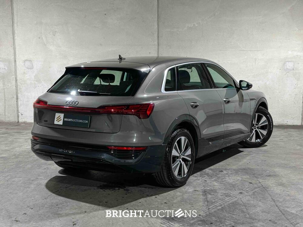Audi Q8 e-tron 50 Quattro 95 kWh 340pk 2023 (Origineel-NL), S-106-PZ 