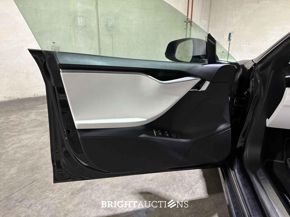 Tesla Model S 100D 417pk 2017 (Origineel-NL), RK-841-R