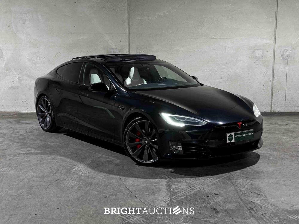 Tesla Model S 100D 417pk 2017 (Origineel-NL), RK-841-R