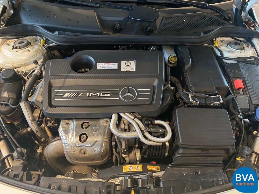 Mercedes-Benz CLA 45 AMG Shooting Brake 4matic CLA45 381pk FACELIFT, J-885-RZ.