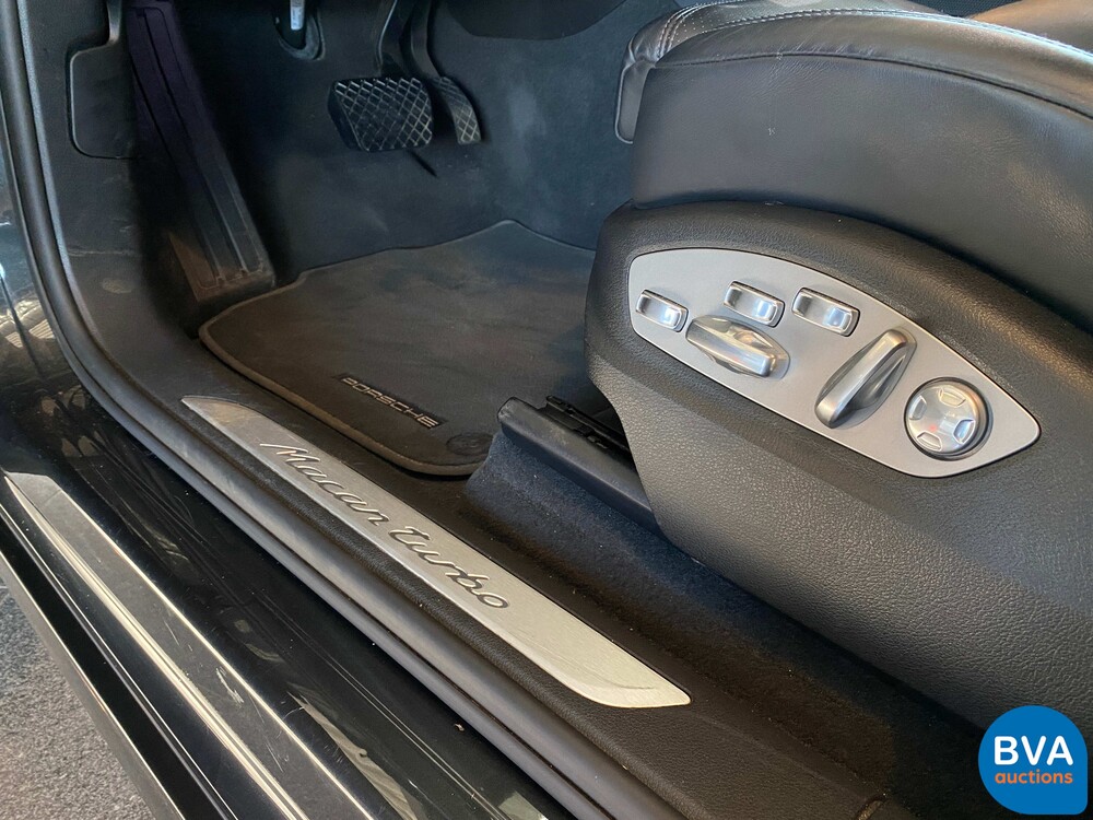 Porsche Macan Turbo Sportchrono 400PS FACELIFT 2016 -Org. NL-, KD-424-R.