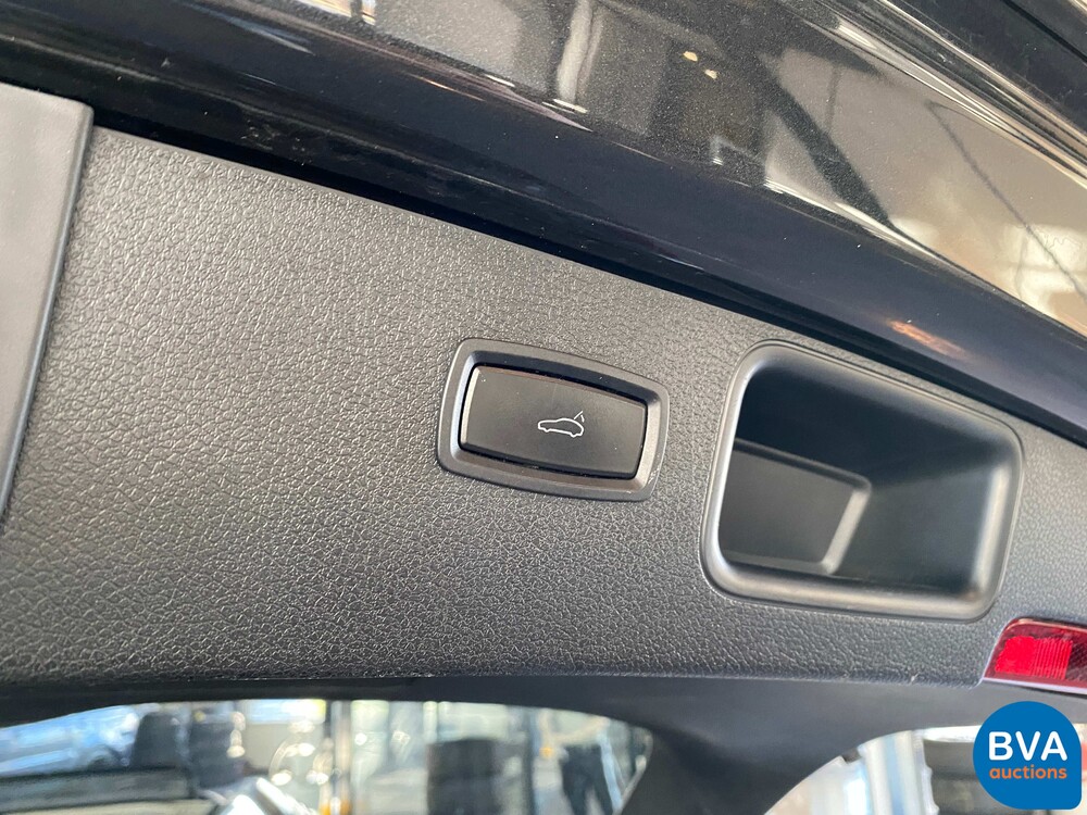 Porsche Macan Turbo Sportchrono 400PS FACELIFT 2016 -Org. NL-, KD-424-R.