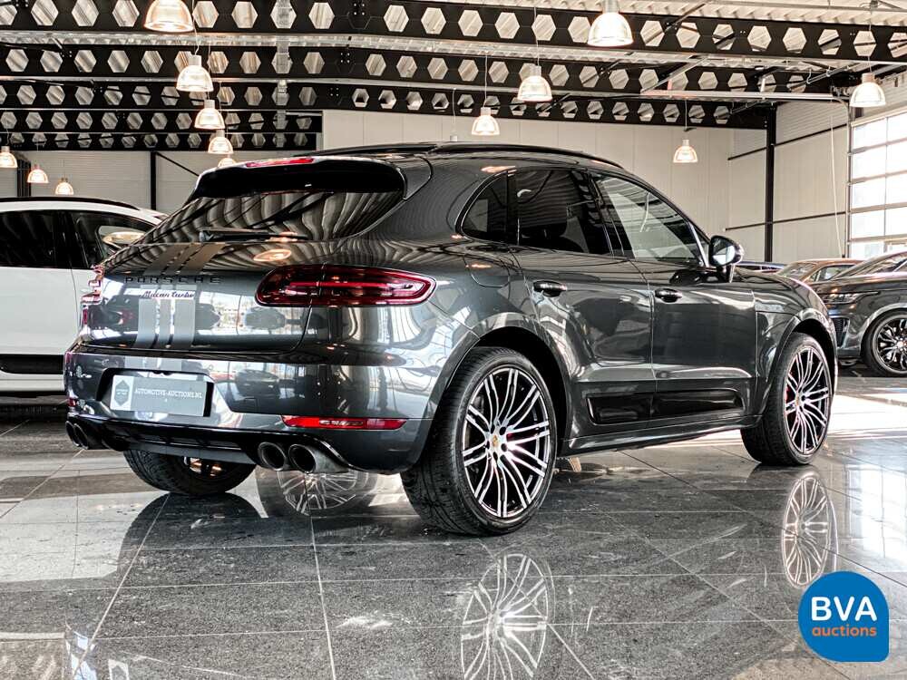 Porsche Macan Turbo Sportchrono 400PS FACELIFT 2016 -Org. NL-, KD-424-R.