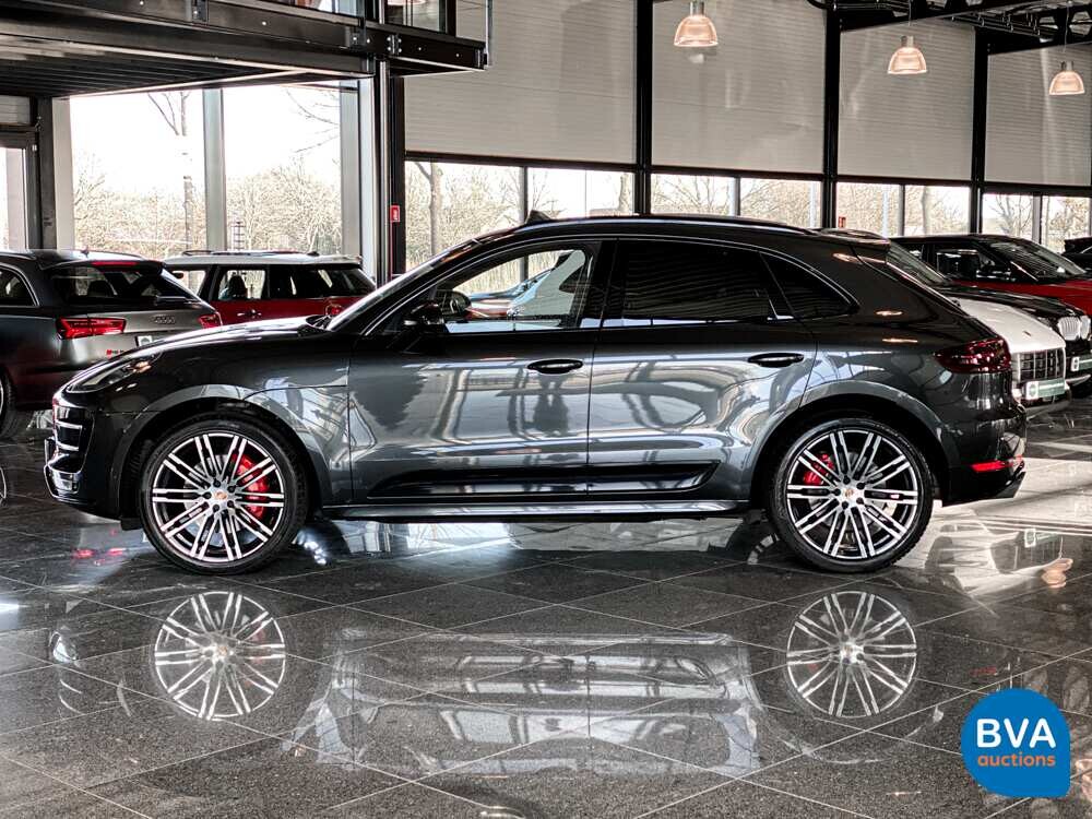 Porsche Macan Turbo Sportchrono 400PS FACELIFT 2016 -Org. NL-, KD-424-R.
