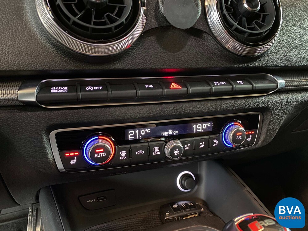 Audi RS3 Sportback 2.5TFSI Quattro 400hp 2018 FACELIFT Nardo-Grey.