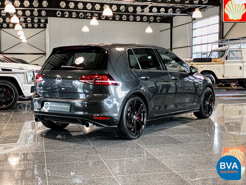 VW Golf 2.0 GTI Performance 230 PS 2016 DSG, H-855-XP.