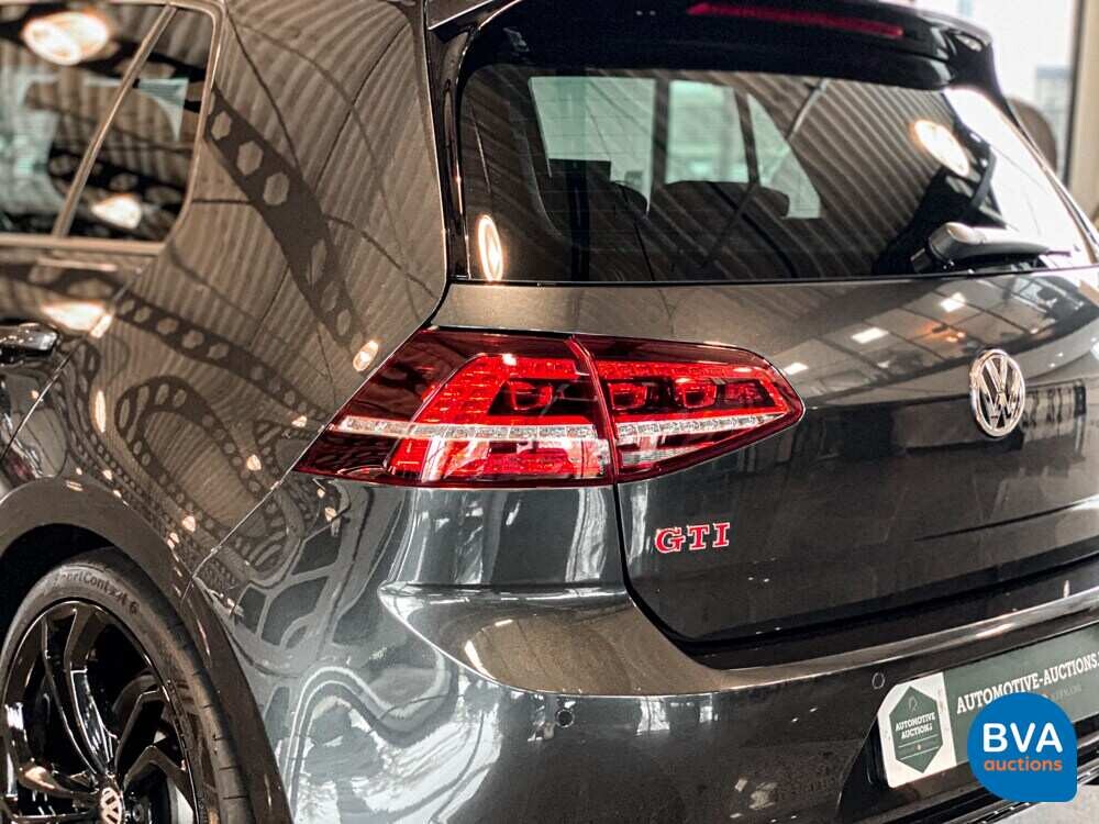 VW Golf 2.0 GTI Performance 230 PS 2016 DSG, H-855-XP.