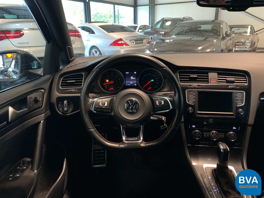 VW Golf 2.0 GTI Performance 230 PS 2016 DSG, H-855-XP.
