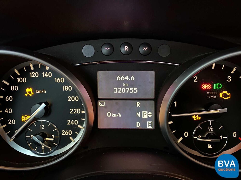 Mercedes-Benz R350 CDI BueTec Long 4-Matic 7-Personen R-Klasse 211pk 2011, RS-281-P.