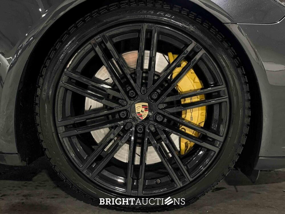 Porsche Panamera Sport Turismo 4.0 V8 550pk 2018, H-704-FR
