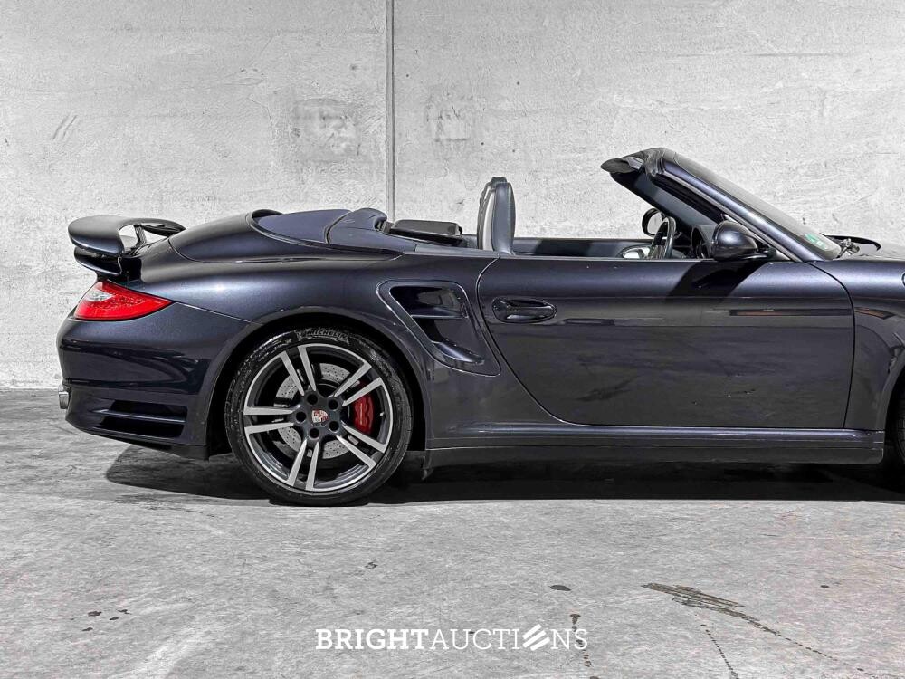 Porsche 911 Turbo Cabriolet 997.2 3.8 (MANUAL) 500pk 2010 FACELIFT, 1-SKF-95