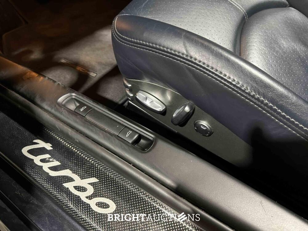 Porsche 911 Turbo Cabriolet 997.2 3.8 (MANUAL) 500pk 2010 FACELIFT, 1-SKF-95