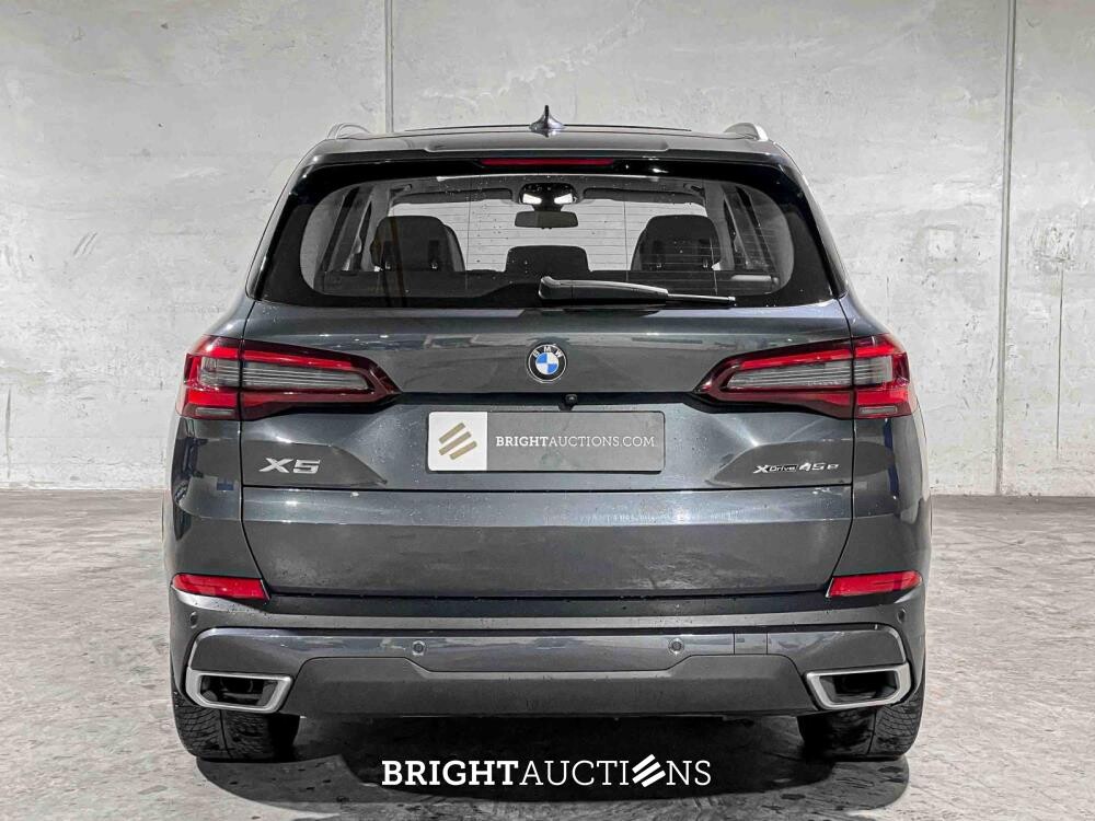 BMW X5 xDrive45e High Executive 286pk 2021 G05 (Origineel-NL + 1e Eigenaar) K-604-TV