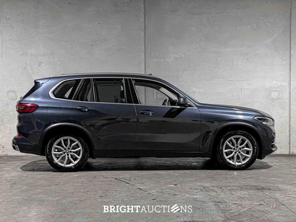 BMW X5 xDrive45e High Executive 286pk 2021 G05 (Origineel-NL + 1e Eigenaar) K-604-TV