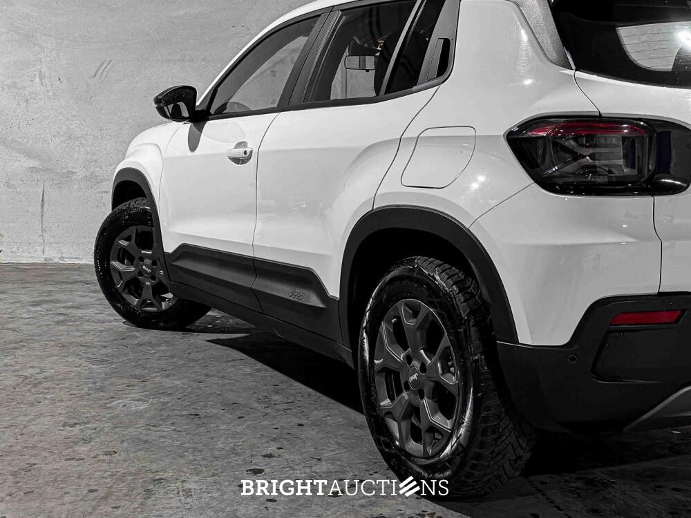 Jeep Avenger Longitude 54 kWh 156pk 2023 (Origineel-NL + 1e Eigenaar), X-383-NN