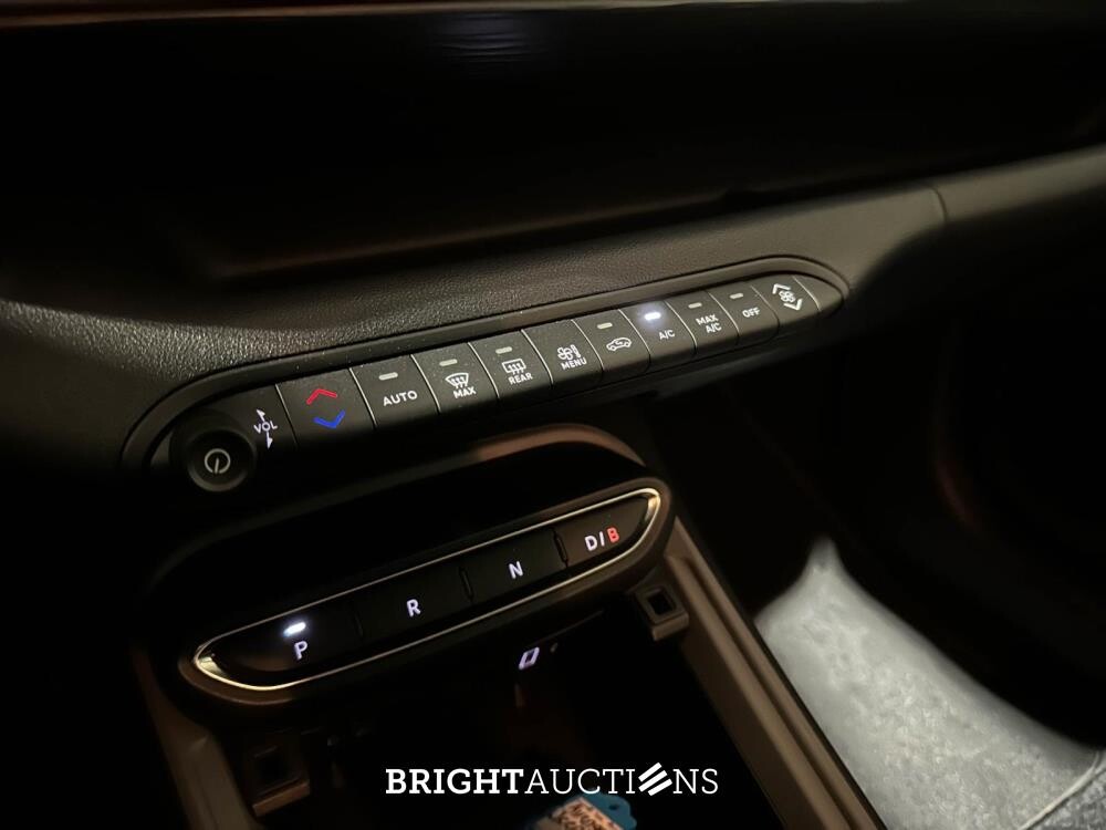 Jeep Avenger Longitude 54 kWh 156pk 2023 (Origineel-NL + 1e Eigenaar), X-383-NN