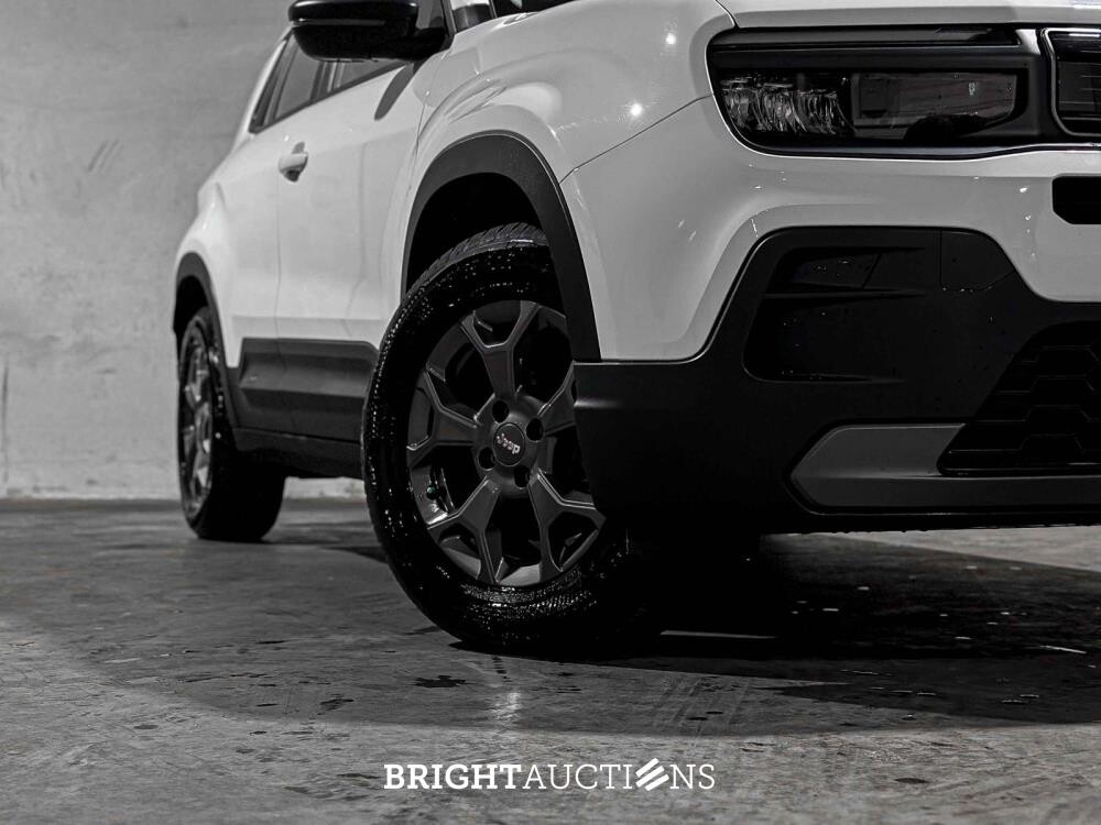 Jeep Avenger Longitude 54 kWh 156pk 2023 (Origineel-NL + 1e Eigenaar), X-383-NN