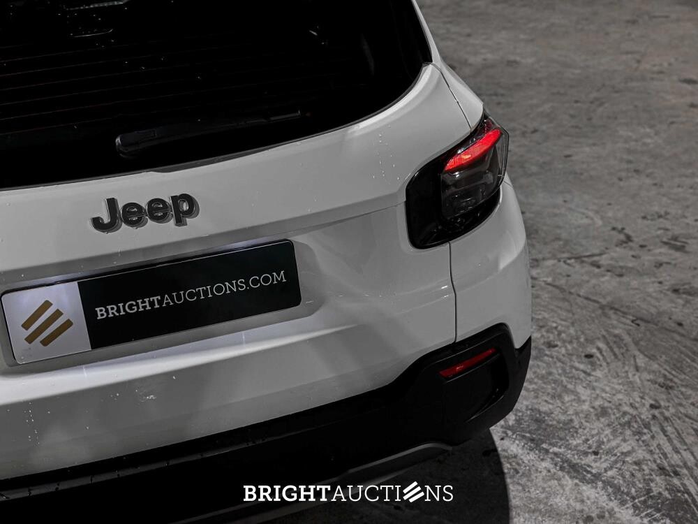 Jeep Avenger Longitude 54 kWh 156pk 2023 (Origineel-NL + 1e Eigenaar), X-383-NN