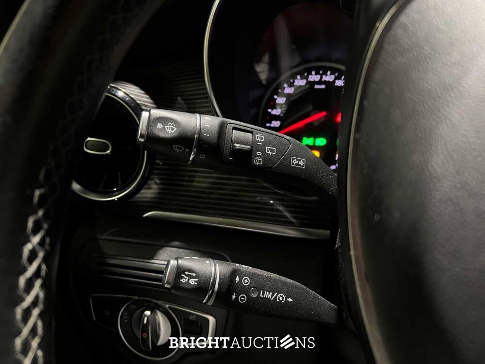 Mercedes-Benz V220d Lang MAYBACH DC Avantgarde 163pk 2020 V-Klasse, V-99-FPZ