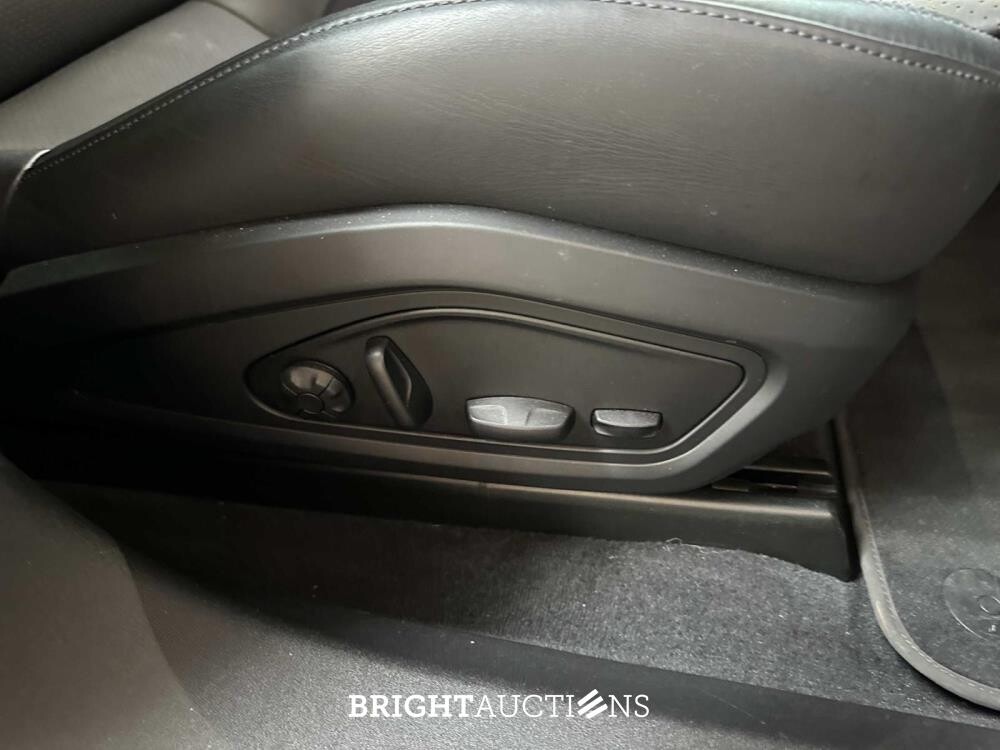 Porsche Taycan Cross Turismo 4 93 kWh Sport-Chrono 476pk 2021, P-434-JF