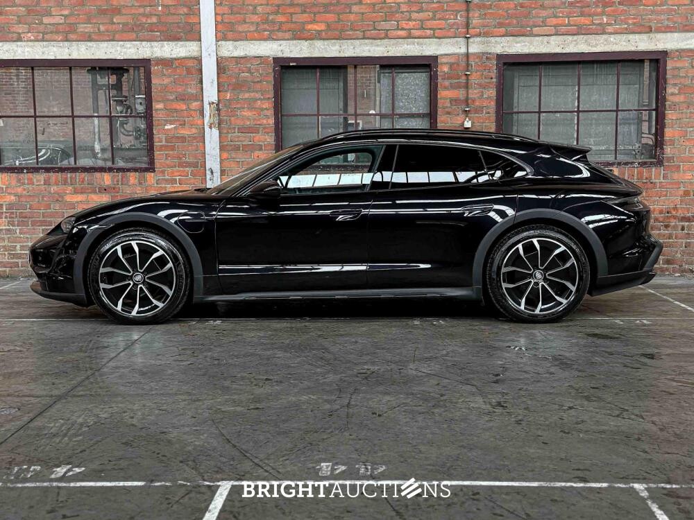 Porsche Taycan Cross Turismo 4 93 kWh Sport-Chrono 476pk 2021, P-434-JF
