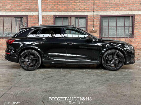 Audi e-tron S Quattro 95 kWh 503pk 2020 S-Line (Origineel-NL + 2e Eigenaar), K-568-BH