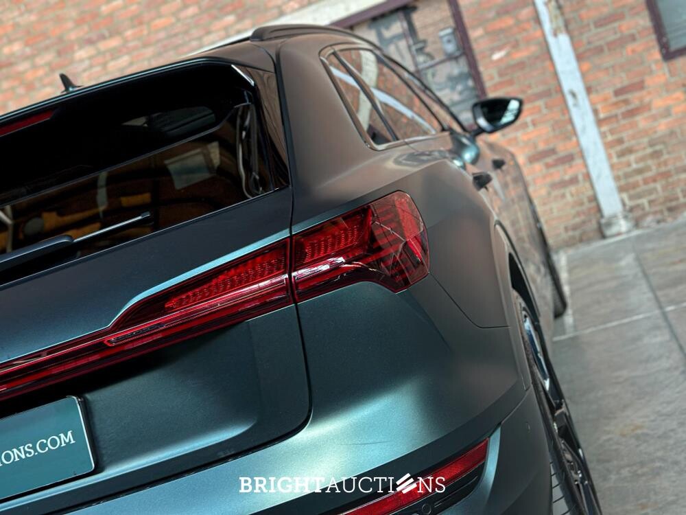 Audi e-tron 55 Quattro Advanced Pro Line Plus 95 kWh 360hp 2018, J-153-SR