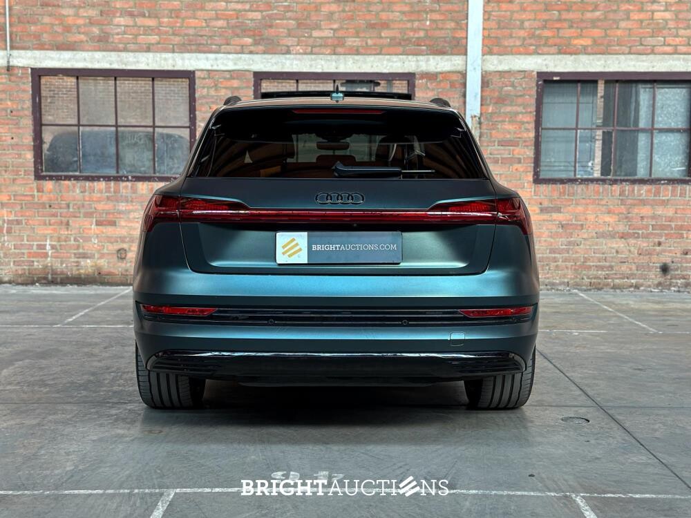 Audi e-tron 55 Quattro Advanced Pro Line Plus 95 kWh 360hp 2018, J-153-SR