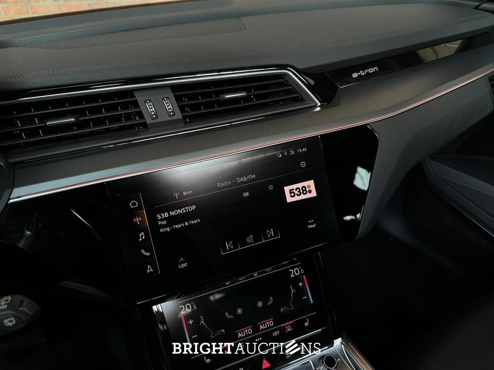 Audi e-tron 55 Quattro Advanced Pro Line Plus 95 kWh 360hp 2018, J-153-SR