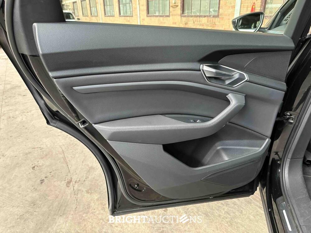 Audi e-tron 50 Quattro Launch Edition Plus 71 kWh 313pk 2019, G-440-XZ